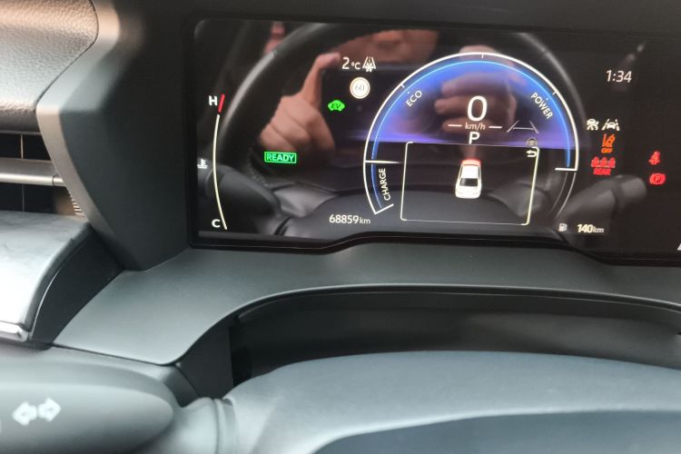 丰田 凯美瑞 2024款 双擎 2.0HGVP 豪华版中控内饰15