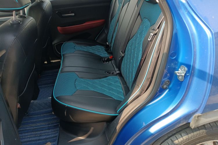 哈弗H2s 2017款 红标 1.5T 双离合精英型中控内饰21