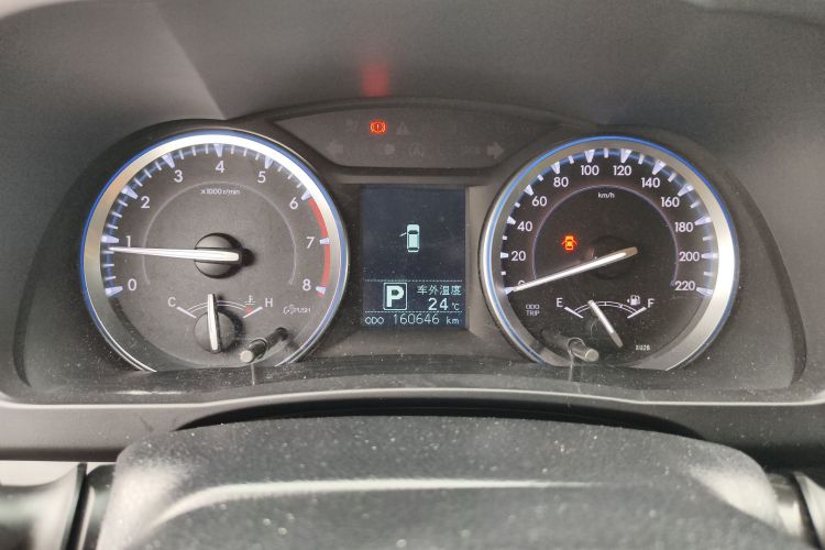 丰田 汉兰达 2015款 2.0T 两驱豪华版 7座中控内饰14