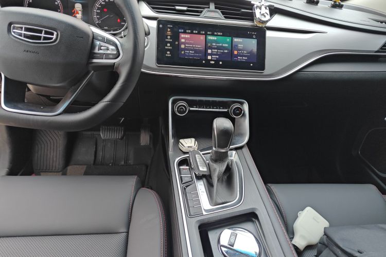 吉利汽车 缤瑞 2020款 1.4T CVT亚运版中控内饰18