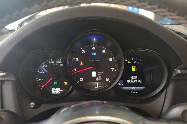 保时捷 2018款 Macan 2.0T中控内饰14