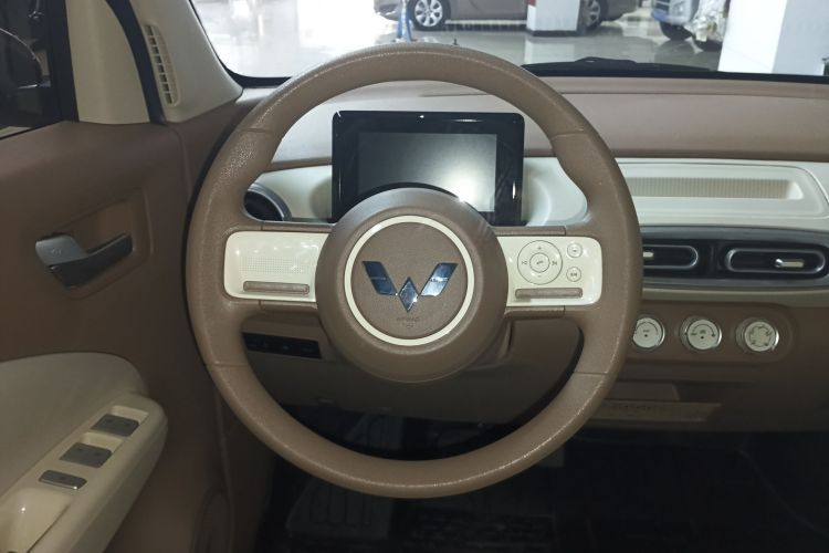 五菱汽车 宏光MINIEV 2025款 四门版 进阶款中控内饰13