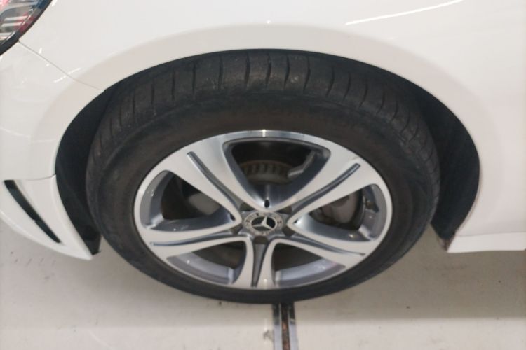 奔驰C级 2021款 C 260 L 运动版车身外观6007