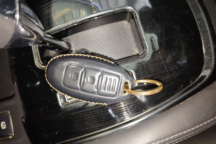 日产 奇骏 2019款 2.0L CVT智联舒适版 2WD中控内饰11