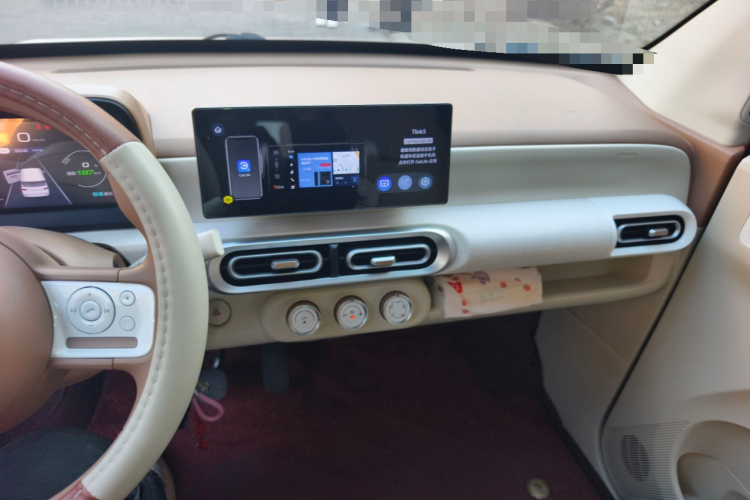 五菱汽车 宏光MINIEV 2024款 第三代 215km 青春版中控内饰16