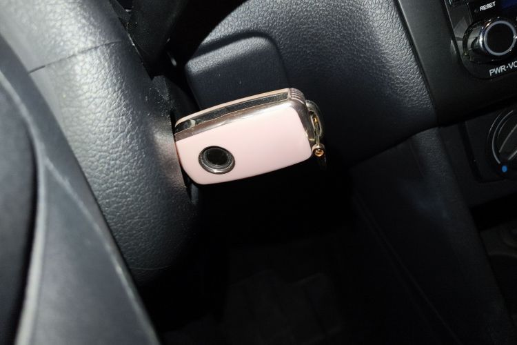 大众 Polo 2016款 1.4L 自动风尚型中控内饰7001