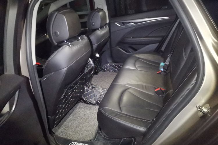 别克 君越 2018款 20T 精英型中控内饰21