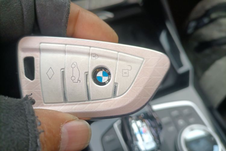 宝马iX3 2021款 改款 领先型中控内饰11