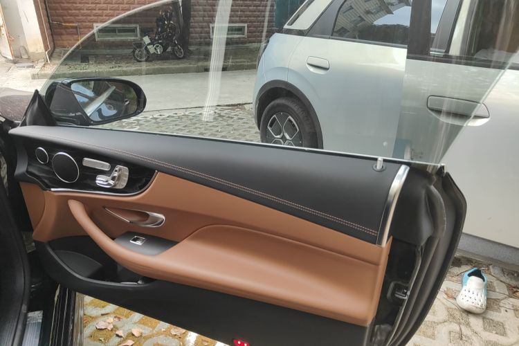 奔驰E级(进口) 2020款 E 260 轿跑车中控内饰7005