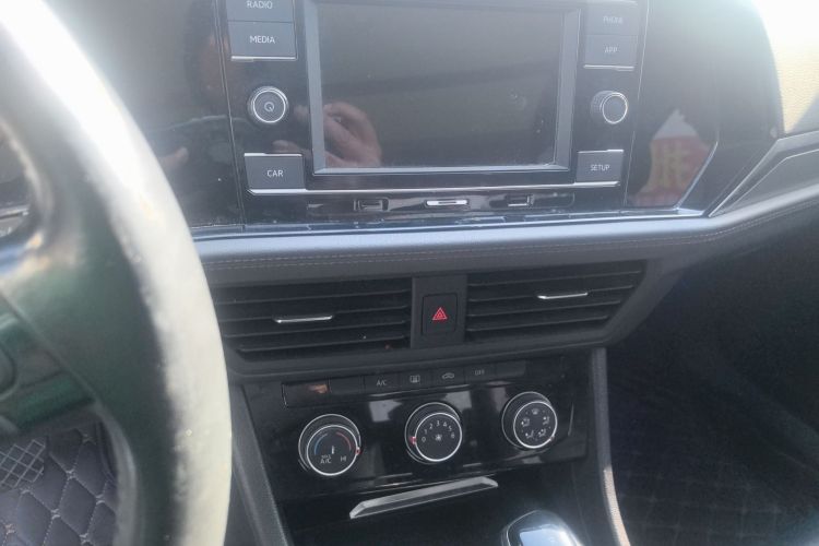 大众 速腾 2019款 280TSI DSG舒适型 国VI中控内饰16