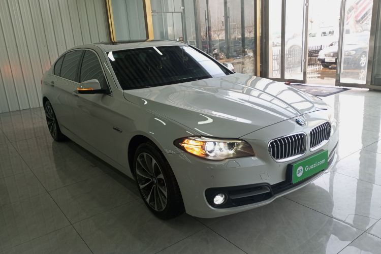 宝马5系 2017款 525Li 领先型车身外观3