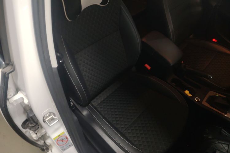 斯柯达 明锐 2018款 1.6L 自动豪华版局部细节41