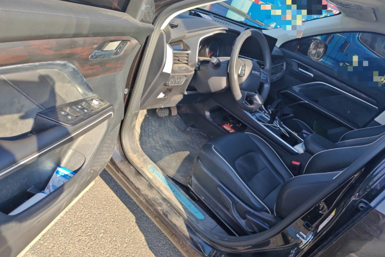 哈弗H6 2023款 国潮版 1.5T 自动都市版中控内饰20