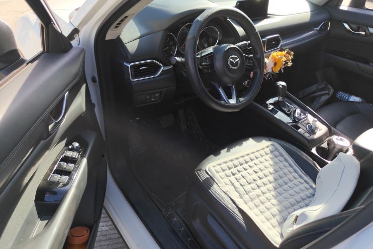 马自达CX-5 2021款 2.0L 自动两驱智慧型中控内饰20