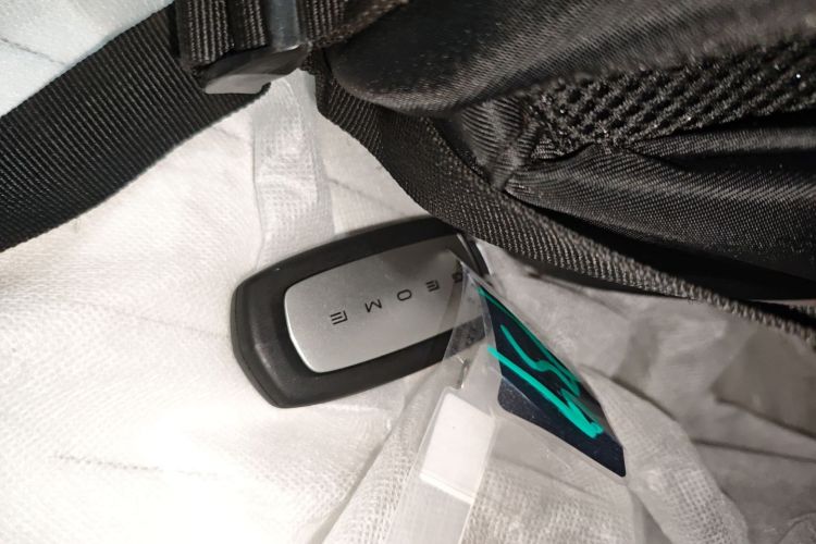 吉利银河 2025款 210km 熊猫卡丁中控内饰11