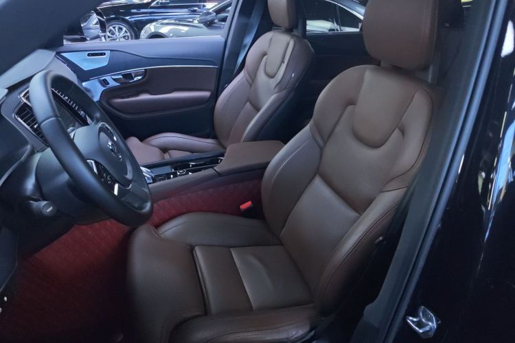 沃尔沃XC90新能源 2022款 改款 E驱混动 T8 智尊豪华版 7座局部细节19