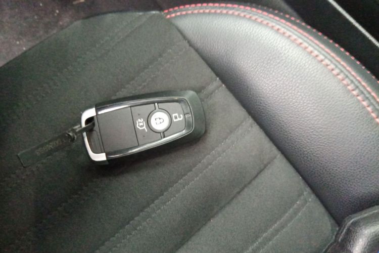 福特 锐际 2024款 EcoBoost 245 四驱纵享款ST-Line Pro中控内饰7001