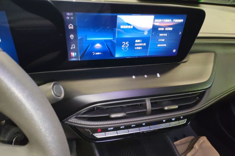 别克 威朗 2023款 Pro 乐享版中控内饰16