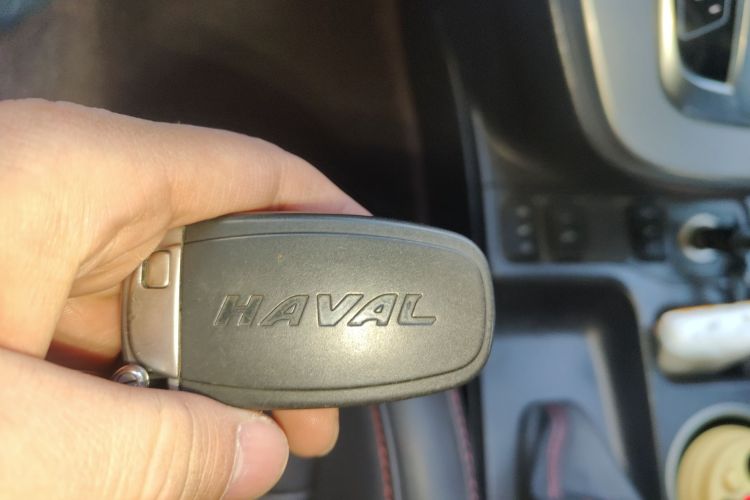 哈弗H6 2016款 升级版 1.5T 自动两驱精英型中控内饰11