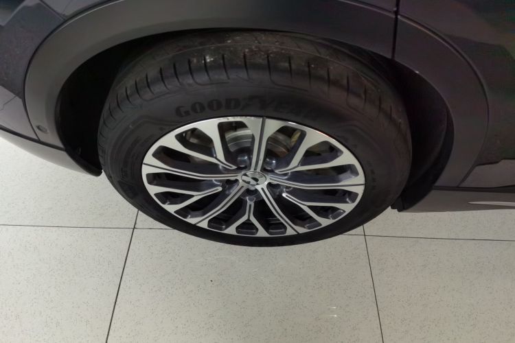 蔚来ES6 2024款 75kWh车身外观6008