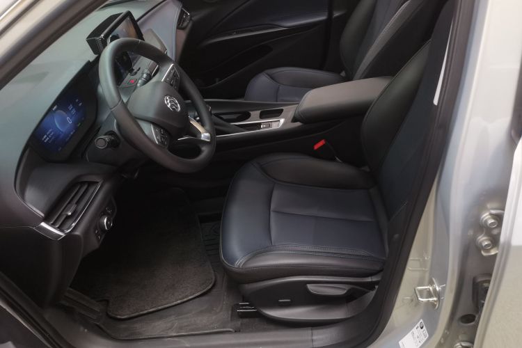 别克 微蓝6 2024款 450km 越享版 PLUS中控内饰19