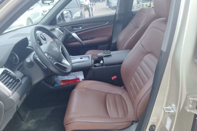 本田UR-V 2017款 370TURBO 两驱尊贵版 国V中控内饰19