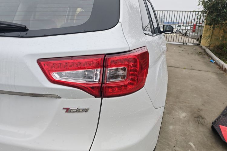 长安CS75 2017款 尚酷版 1.5T 自动锋悦型车身外观6006