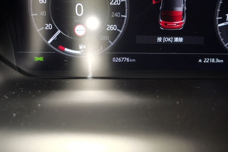 路虎 发现运动版 2020款 249PS R-Dynamic 性能版中控内饰15