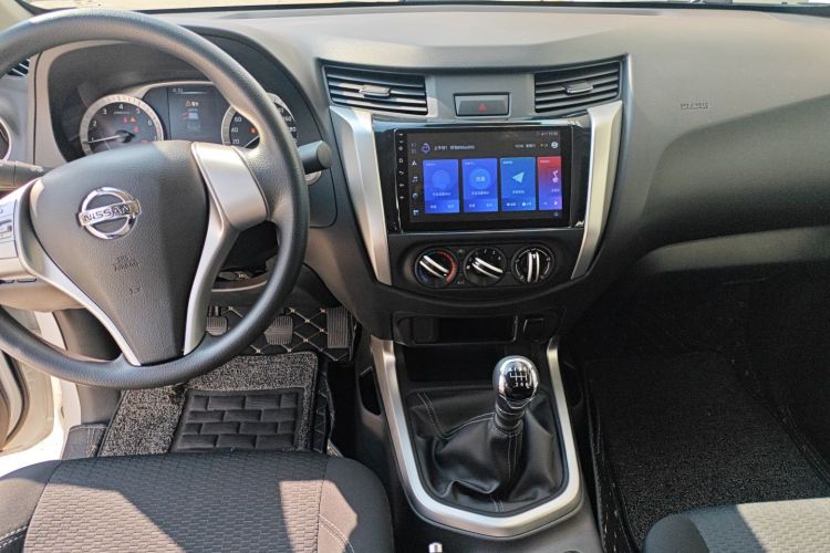 日产 纳瓦拉 2021款 2.5L 改款 手动两驱舒适型QR25局部细节16