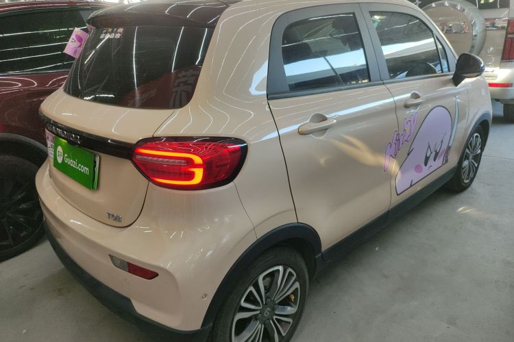 零跑汽车 零跑T03 2021款 400豪华版车身外观7