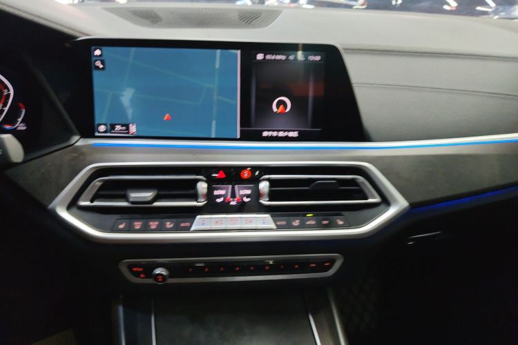 宝马X5(进口) 2022款 xDrive30i M运动套装中控内饰16