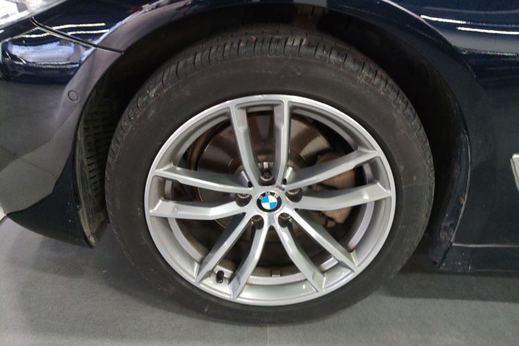 宝马5系 2019款 525Li M运动套装车身外观6007