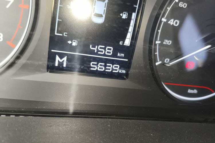 吉利汽车 帝豪 2025款 第4代 1.5L 手动星耀版中控内饰15