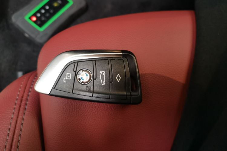 宝马i3 2024款 eDrive 35 L中控内饰7001