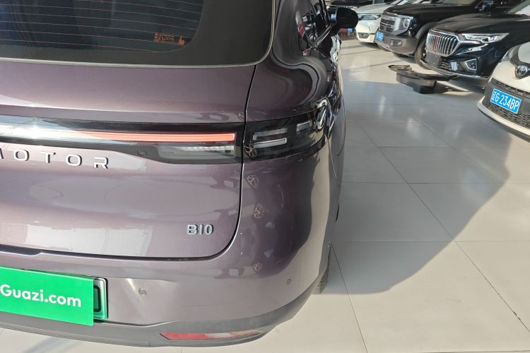 零跑汽车 零跑B10 2025款 510悦享版车身外观9