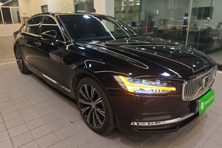 沃尔沃S90 2022款 B5 智远豪华版车身外观3