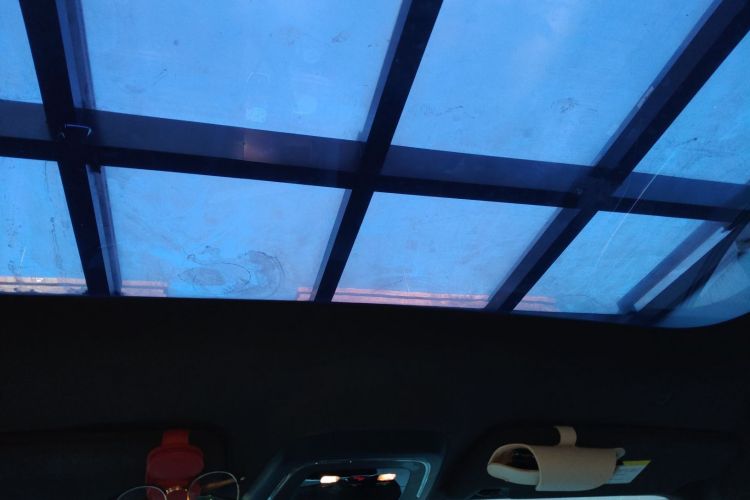 极氪001 2021款 超长续航双电机 YOU版局部细节22