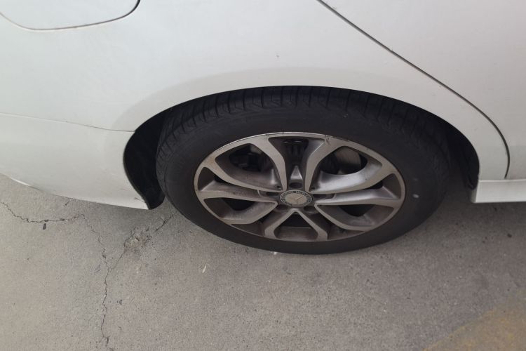 奔驰C级 2015款 C 180 L 运动型车身外观6008