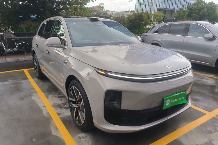 理想汽车 理想L6 2024款 Max车身外观3