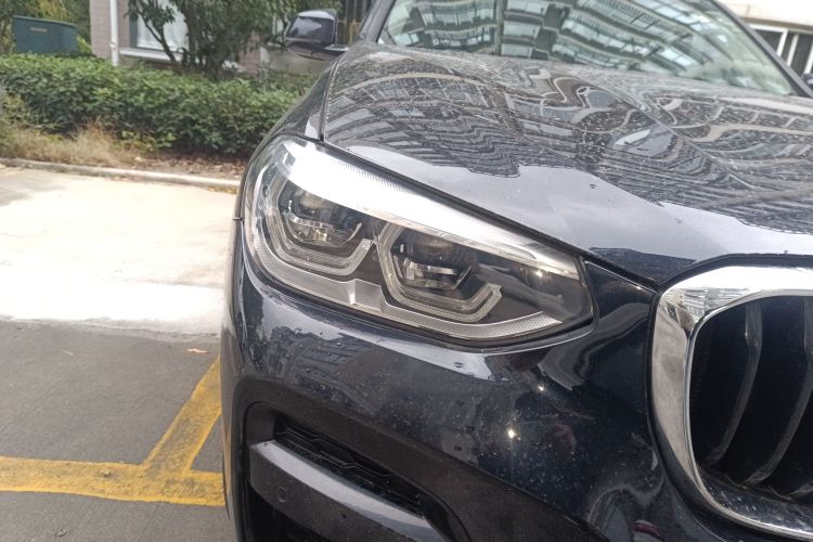 宝马X3 2020款  xDrive28i M运动套装车身外观6006