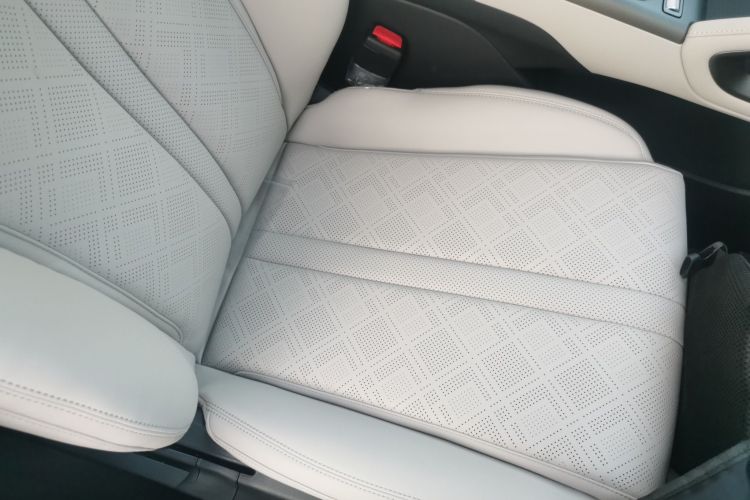 比亚迪 元UP 2025款 301KM 领航型局部细节41