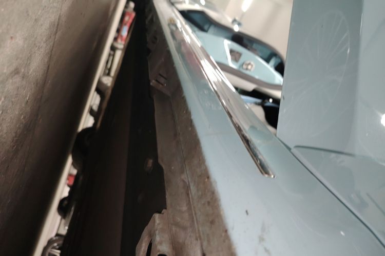 鸿蒙智行 智界S7 2025款 855km Max局部细节9001