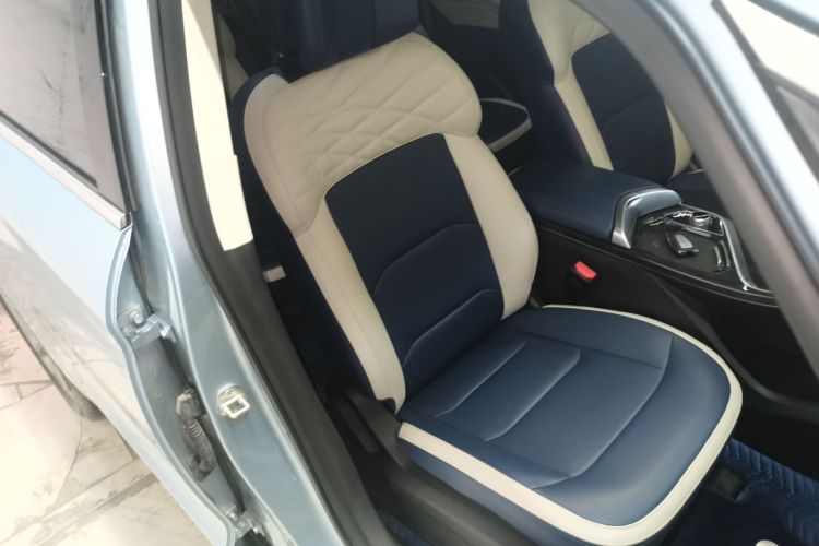 睿蓝汽车 枫叶80v PRO 2022款 舒享型 标准续航版局部细节41