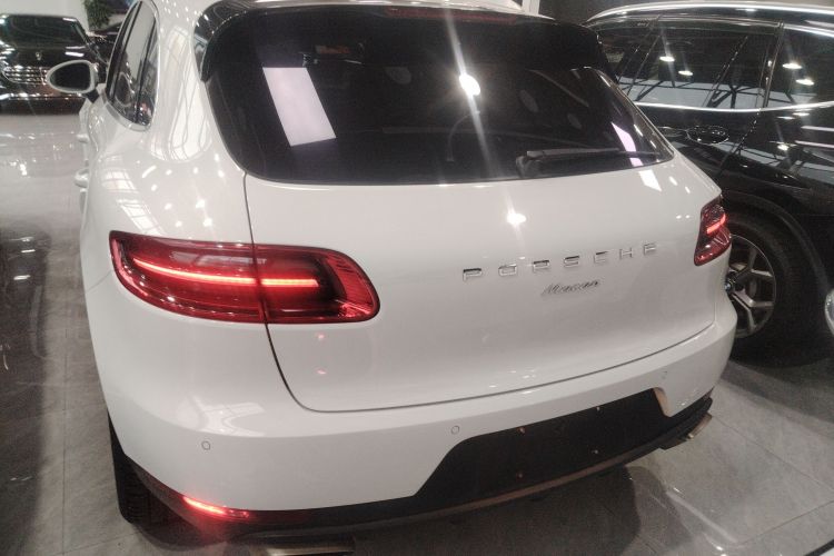 保时捷 2017款  Macan 2.0T车身外观6