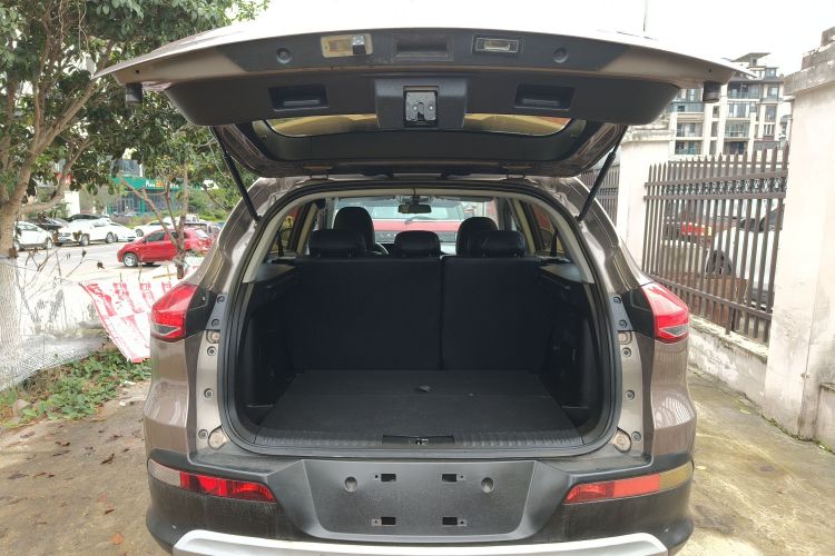 猎豹汽车 猎豹CS10 2017款 2.0T 手动新锐型机舱底盘23