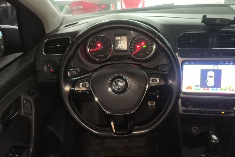 大众 2014款 1.6L Cross Polo 自动局部细节13