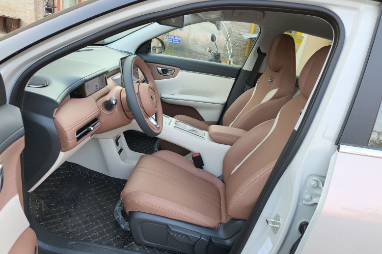 五菱汽车 缤果S 2025款 325km 尊享款中控内饰19