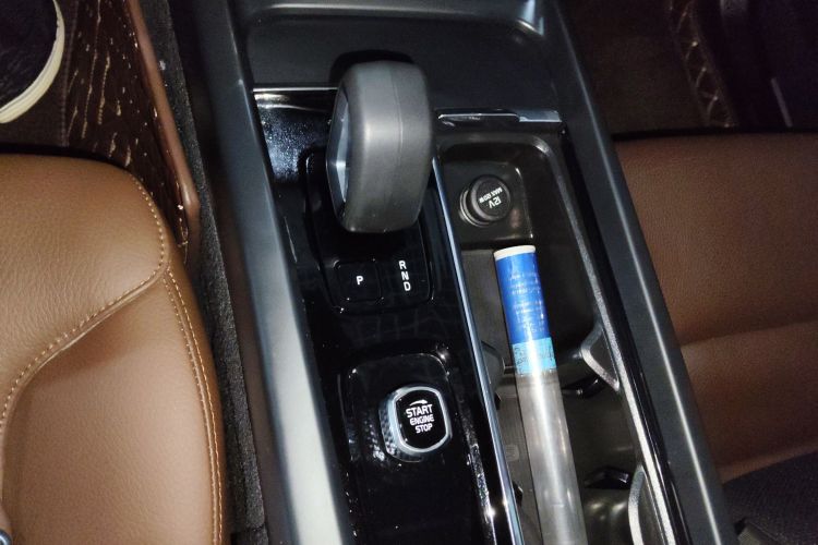 沃尔沃XC60 2023款 B5 四驱智逸豪华版中控内饰18