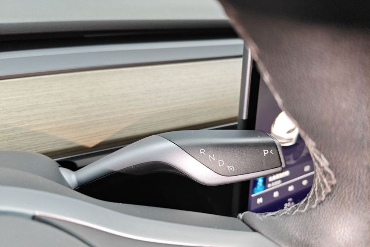 特斯拉 Model 3 2022款 后轮驱动版局部细节18