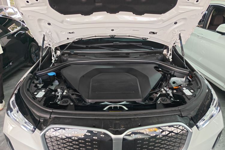 宝马iX1 2023款 eDrive25L X设计套装局部细节24